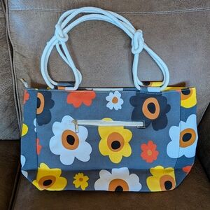 Summer Blooms Farmhouse Is My Style Canvas Tote With Rope Handles NWOT